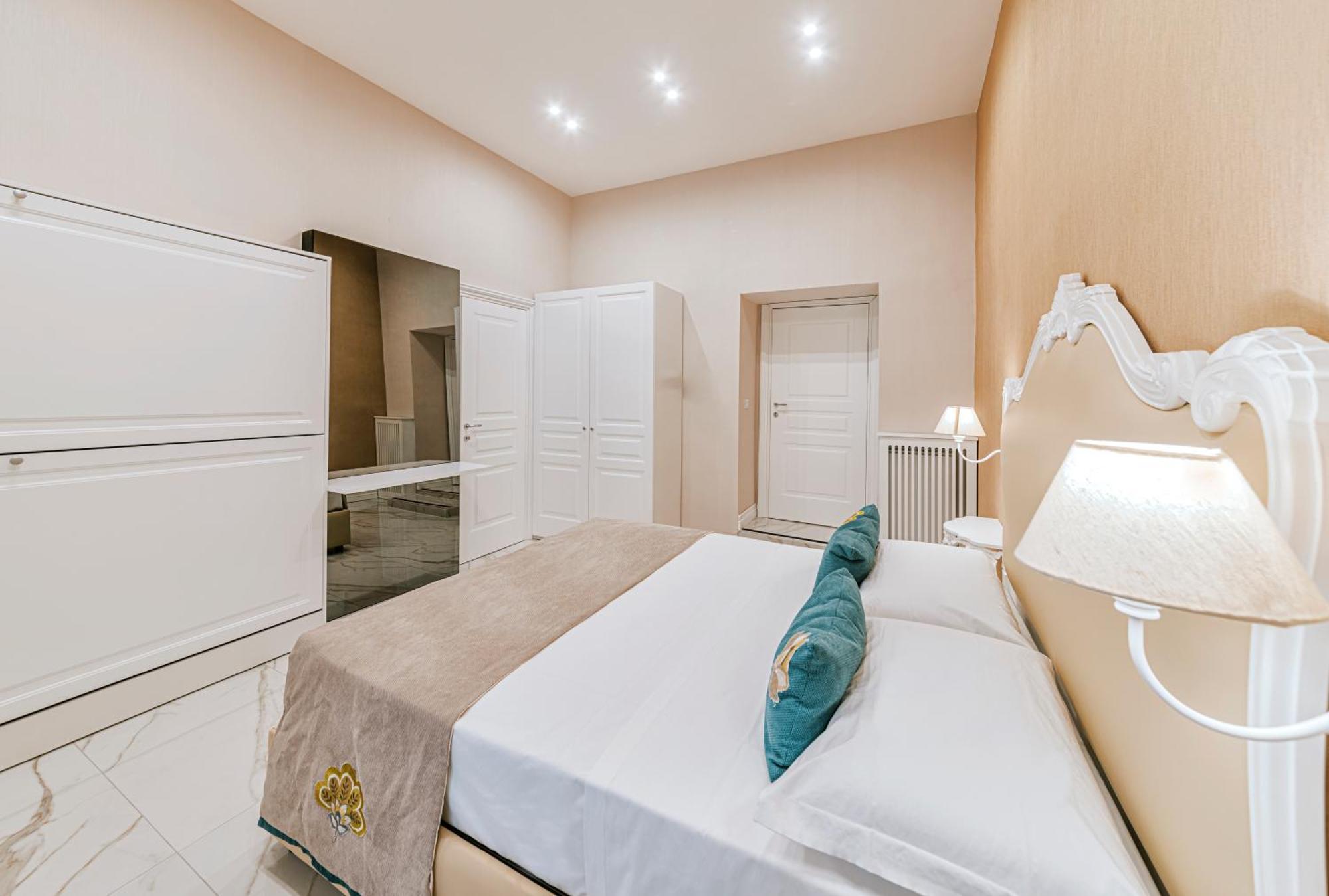 Gentile Suite & Spa Vomero Naples Exterior photo
