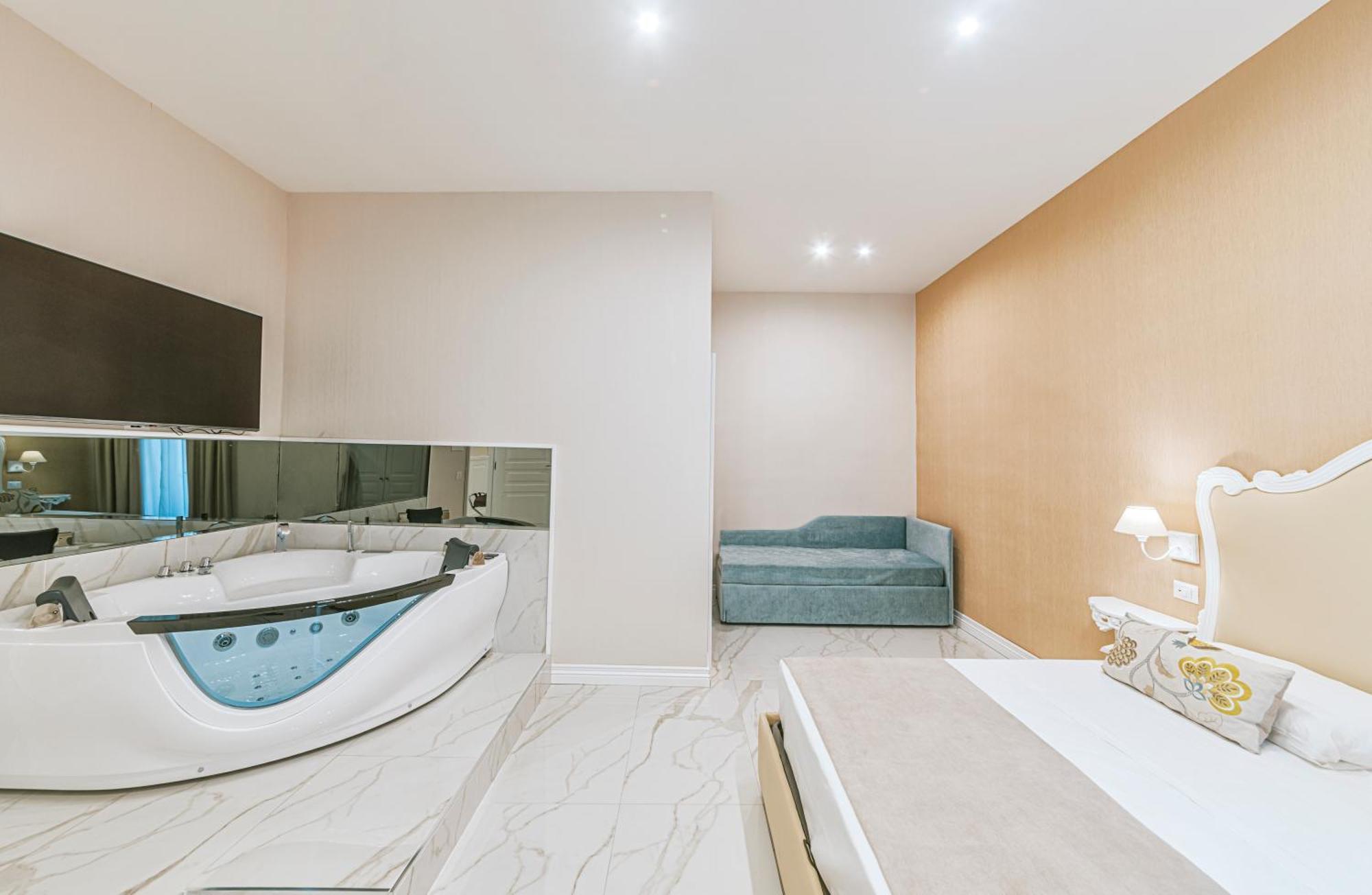 Gentile Suite & Spa Vomero Naples Exterior photo